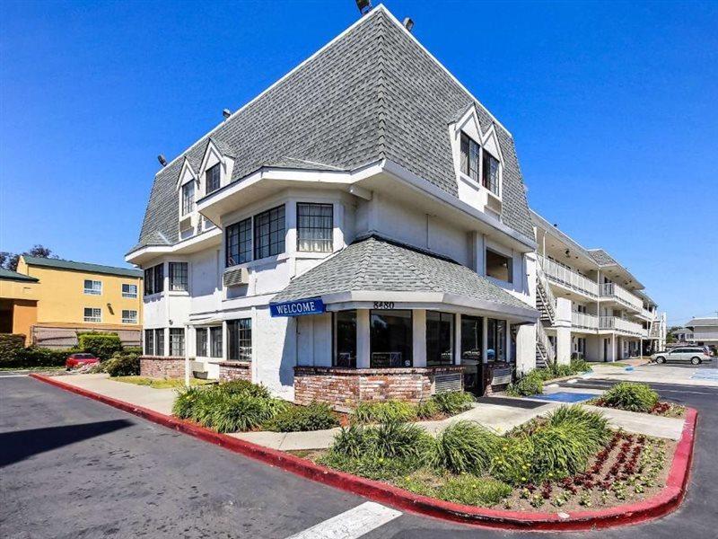 Motel 6-Oakland, Ca - Airport Экстерьер фото