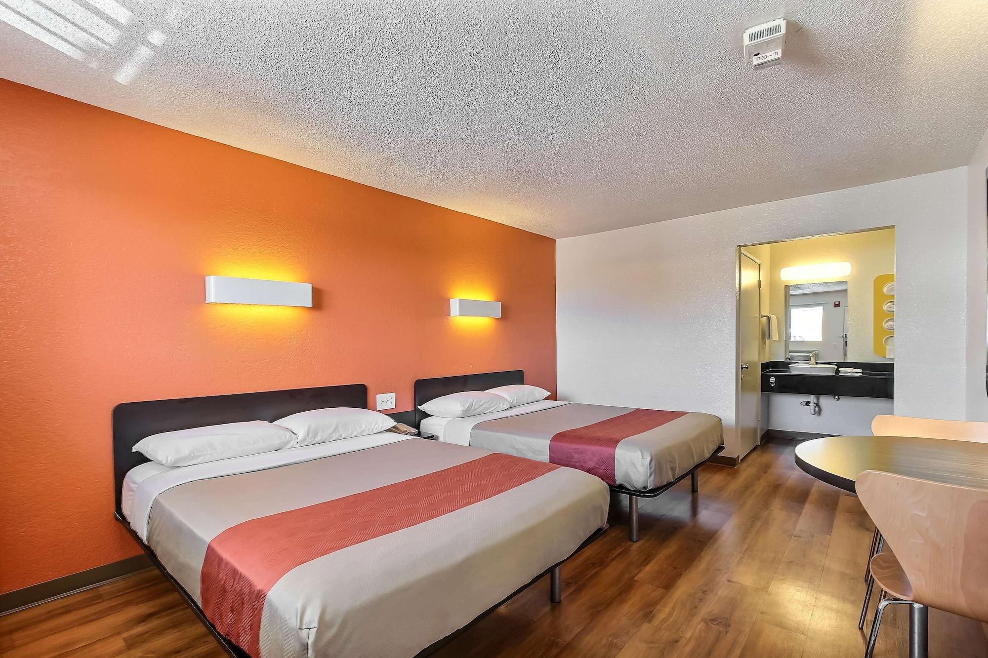 Motel 6-Oakland, Ca - Airport Экстерьер фото