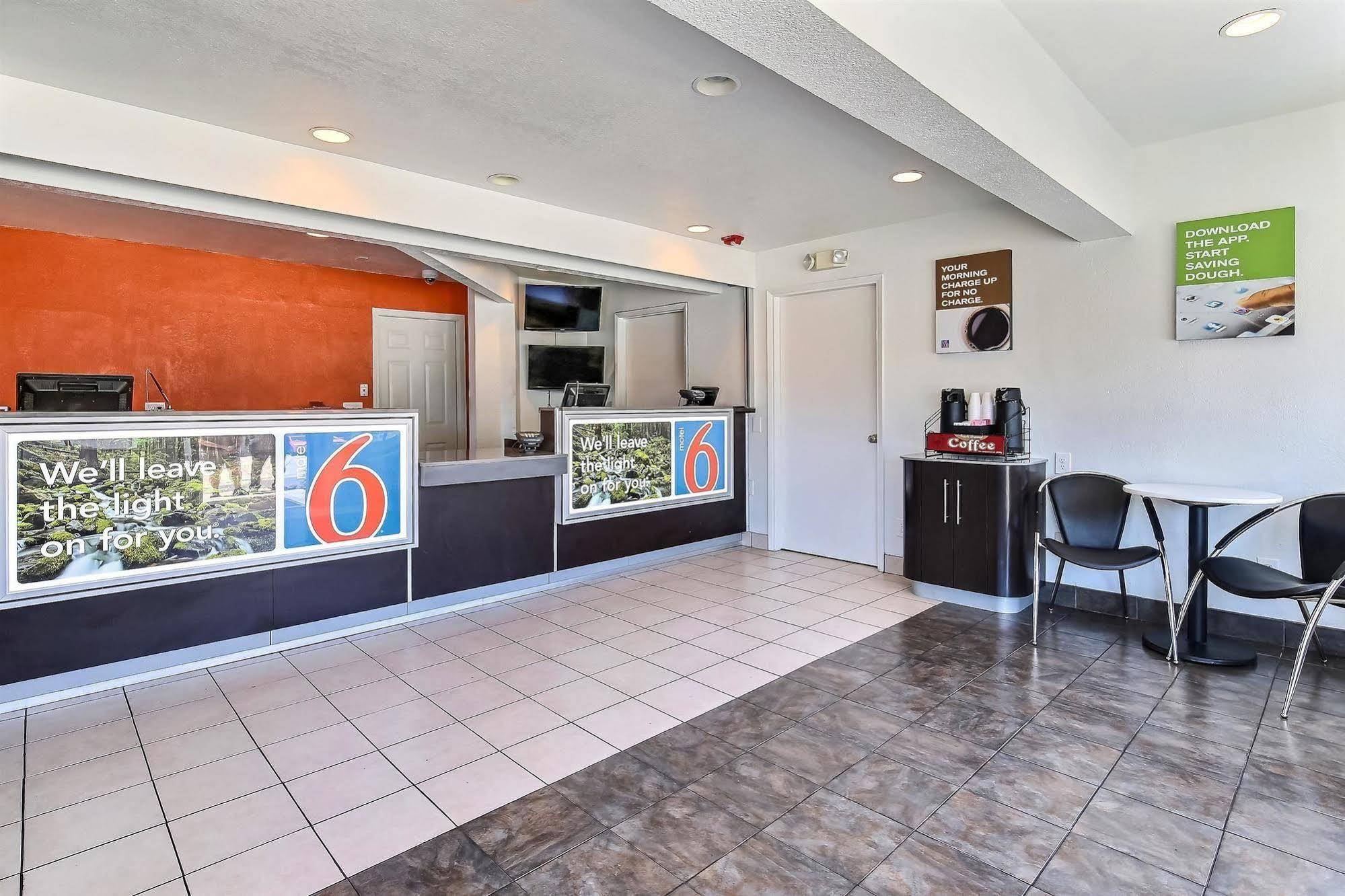 Motel 6-Oakland, Ca - Airport Экстерьер фото